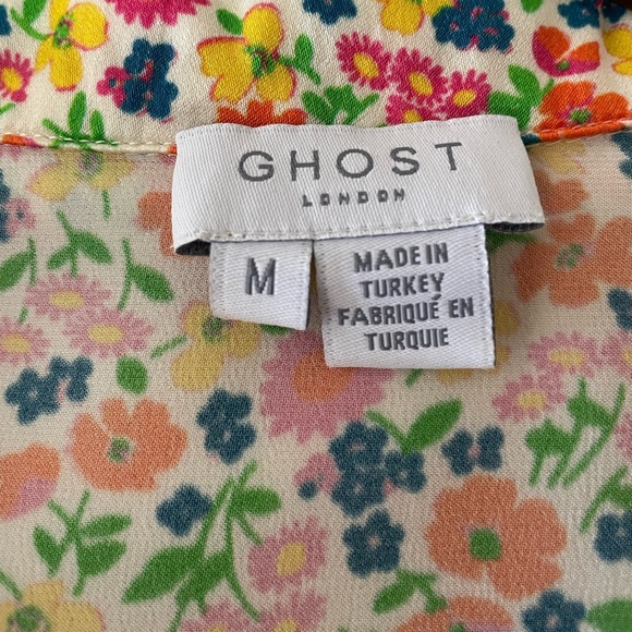 Lucy short sleeved satin shirt in ditsy floral print - Picture 2 of 6